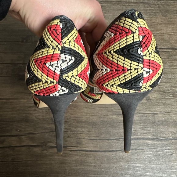 *MADISON* Black x Red Zig Zag Pattern Fashion Heels Size 9.5 - Picture 3 of 9
